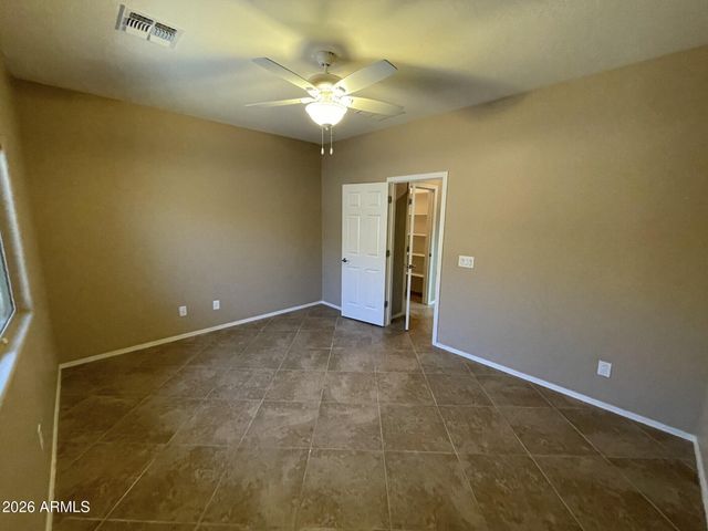 668 W STANLEY Avenue, Queen Creek, AZ 85140