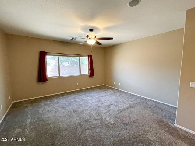 668 W STANLEY Avenue, Queen Creek, AZ 85140