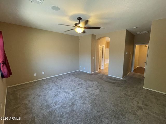 668 W STANLEY Avenue, Queen Creek, AZ 85140