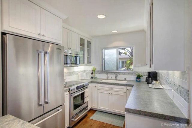 155 15th St 19, Del Mar, CA 92014
