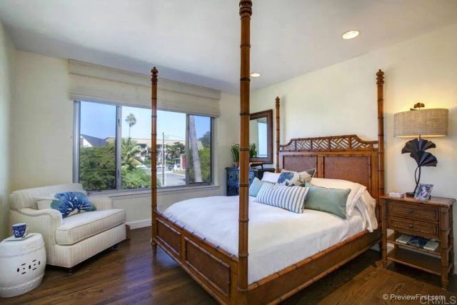155 15th St 19, Del Mar, CA 92014