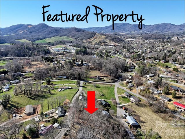 131 Skyline Drive 31, Canton, NC 28716