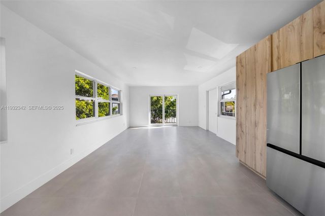 5195 NE 18th Ave 3, Fort Lauderdale, FL 33334