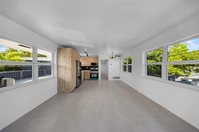 5195 NE 18th Ave 3, Fort Lauderdale, FL 33334