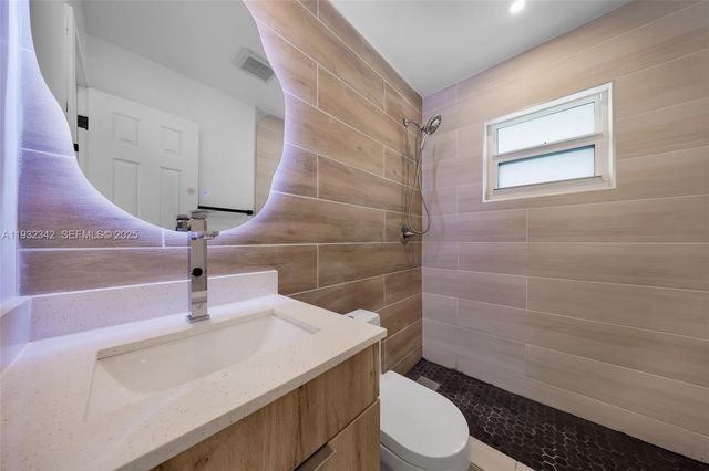 5195 NE 18th Ave 3, Fort Lauderdale, FL 33334