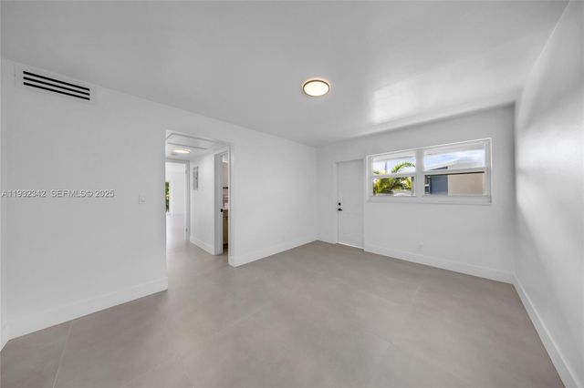 5195 NE 18th Ave 3, Fort Lauderdale, FL 33334