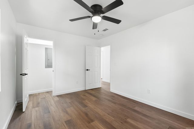 324 S Center Street, Conway, AR 72034