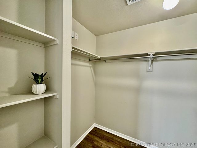 1014 Raven Drive, Claremore, OK 74019