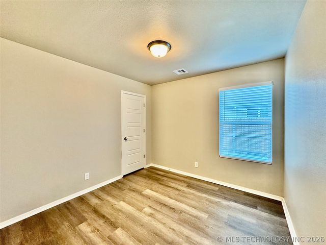 1014 Raven Drive, Claremore, OK 74019