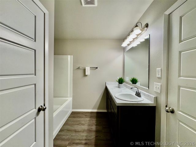 1014 Raven Drive, Claremore, OK 74019