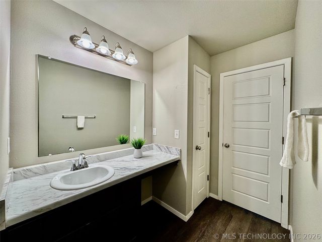 1014 Raven Drive, Claremore, OK 74019