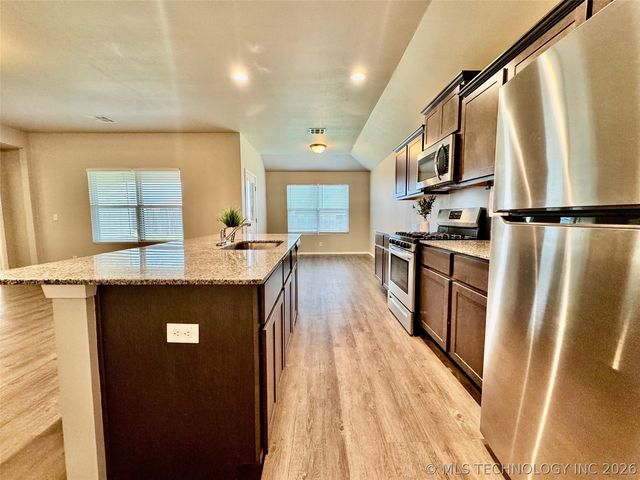 1014 Raven Drive, Claremore, OK 74019
