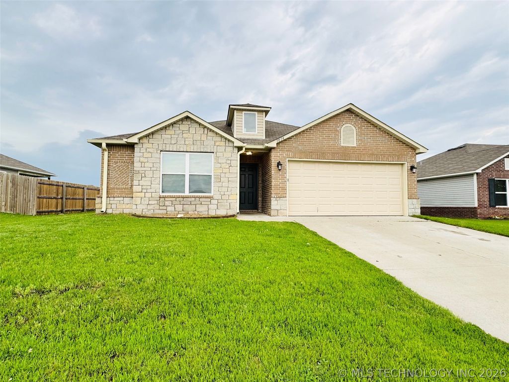 1014 Raven Drive, Claremore, OK 74019