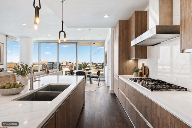 3130 N Harwood Street 1905, Dallas, TX 75201