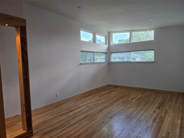 6414 Neff Street, Houston, TX 77074