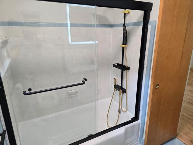 6414 Neff Street, Houston, TX 77074