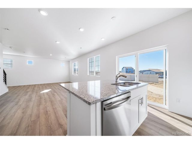 4190 Graywood Dr, Johnstown, CO 80534