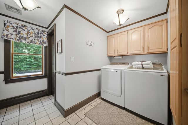 3 Indian Ridge Road, Atkinson, NH 03811