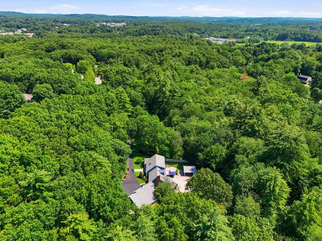 3 Indian Ridge Road, Atkinson, NH 03811