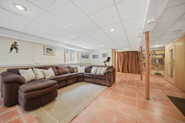 3 Indian Ridge Road, Atkinson, NH 03811