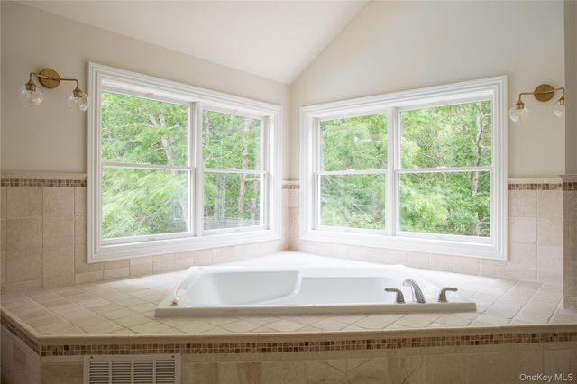 1999 Deerfield Road, Water Mill, NY 11976