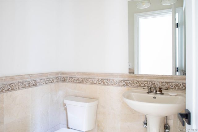 1999 Deerfield Road, Water Mill, NY 11976