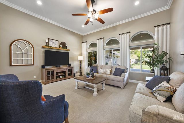 13620 Table Rock Avenue, Bakersfield, CA 93314