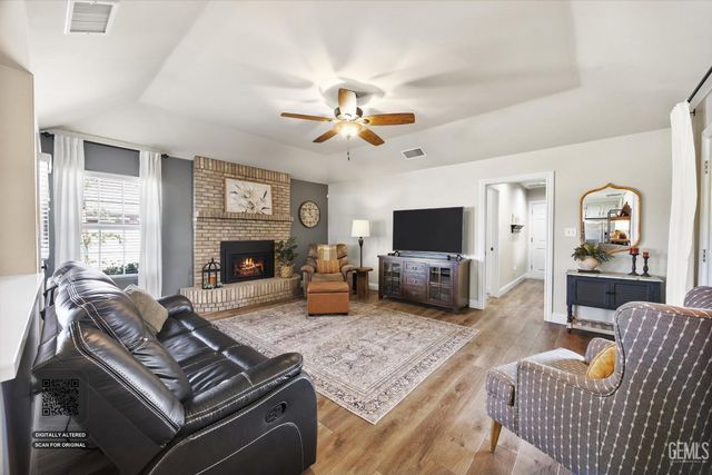 13620 Table Rock Avenue, Bakersfield, CA 93314