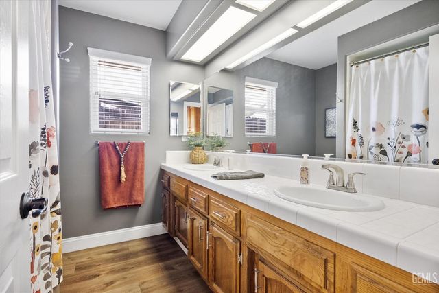 13620 Table Rock Avenue, Bakersfield, CA 93314