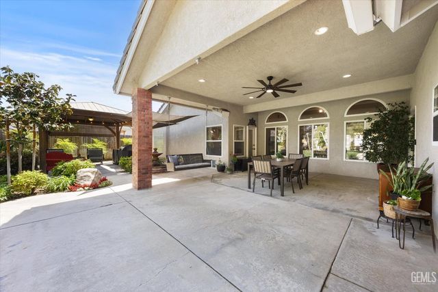 13620 Table Rock Avenue, Bakersfield, CA 93314