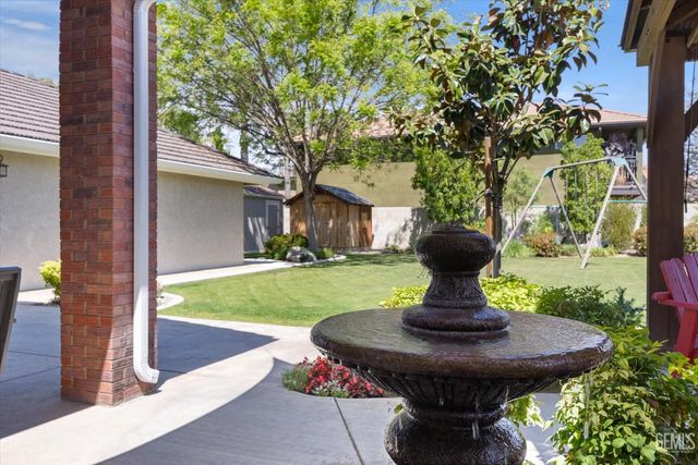 13620 Table Rock Avenue, Bakersfield, CA 93314