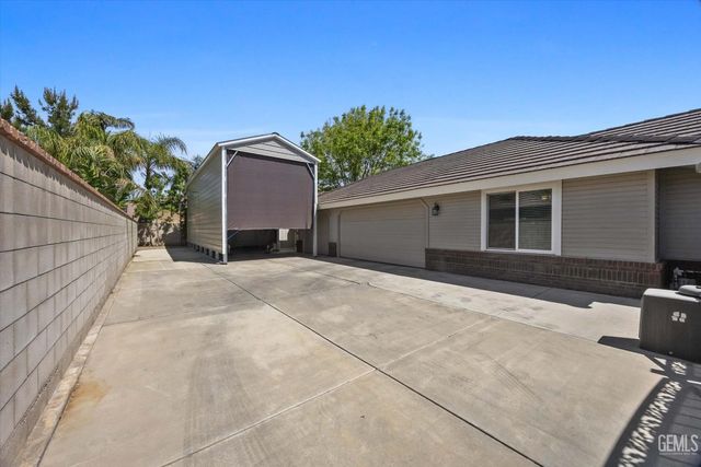 13620 Table Rock Avenue, Bakersfield, CA 93314