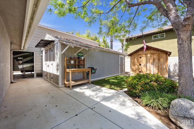 13620 Table Rock Avenue, Bakersfield, CA 93314