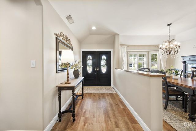 13620 Table Rock Avenue, Bakersfield, CA 93314