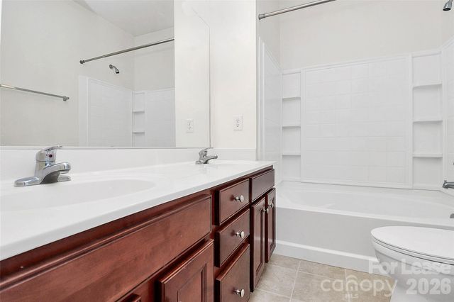 1654 Walnut View Drive, Charlotte, NC 28208