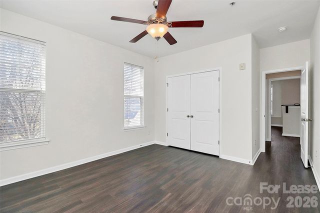 1654 Walnut View Drive, Charlotte, NC 28208