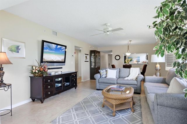 9320 CLUBSIDE CIRCLE 2108, Sarasota, FL 34238