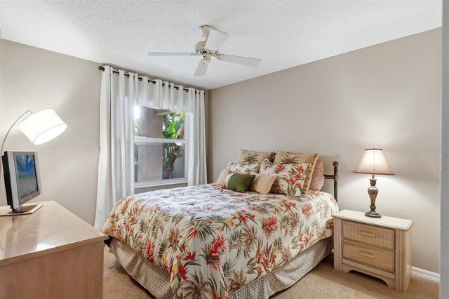 9320 CLUBSIDE CIRCLE 2108, Sarasota, FL 34238