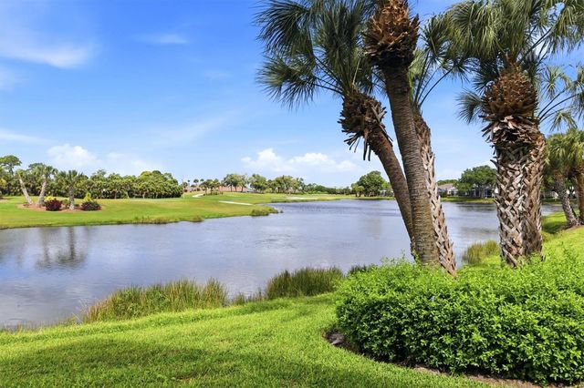 9320 CLUBSIDE CIRCLE 2108, Sarasota, FL 34238