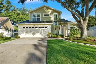 17613 ESPRIT DRIVE, Tampa, FL 33647