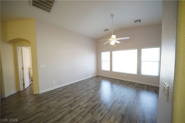 5465 JACKPOT WINNER Lane 101, Las Vegas, NV 89122