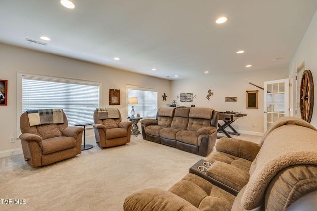 1247 Cattail Point, Johnson City, TN 37601