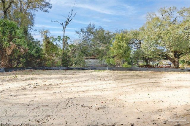 3229 Torres Ave, Pensacola, FL 32503