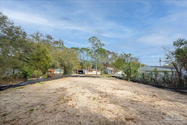 3229 Torres Ave, Pensacola, FL 32503