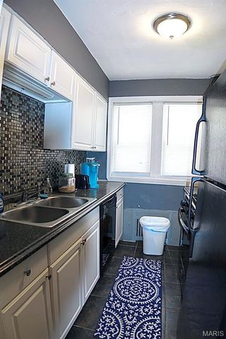 7221 Balson Avenue, University City, MO 63130
