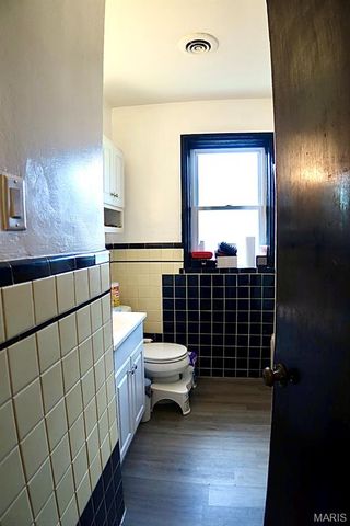 7221 Balson Avenue, University City, MO 63130
