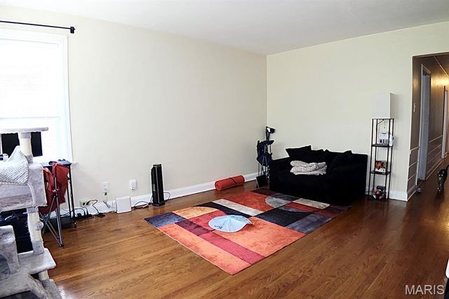 7221 Balson Avenue, University City, MO 63130