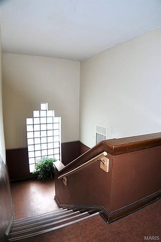7221 Balson Avenue, University City, MO 63130