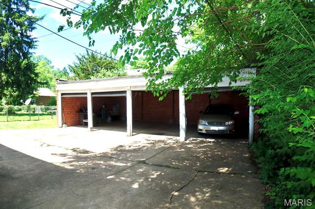 7221 Balson Avenue, University City, MO 63130