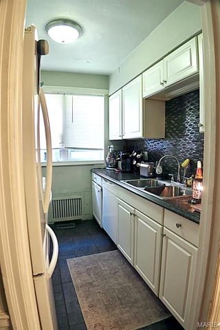 7221 Balson Avenue, University City, MO 63130